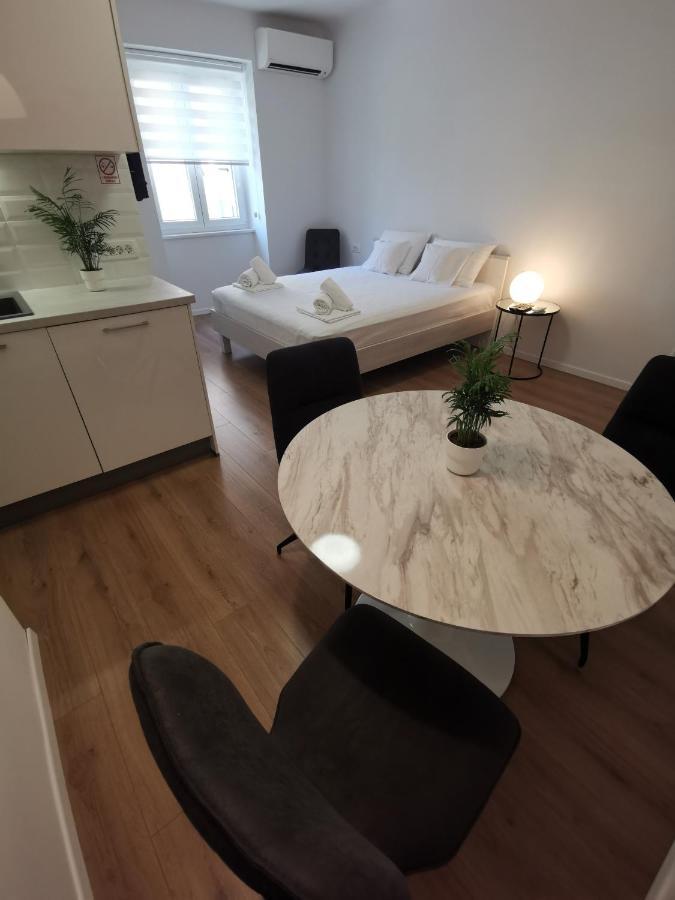 Apartment Marina Center *